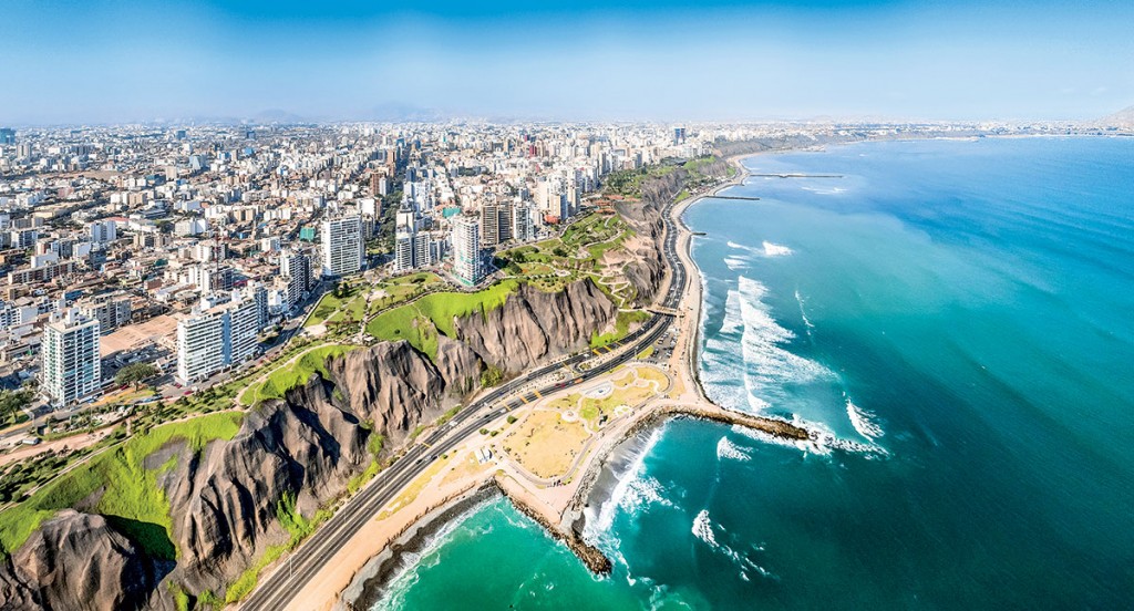 Tour en mirabus Lima, parque del amor y aventura